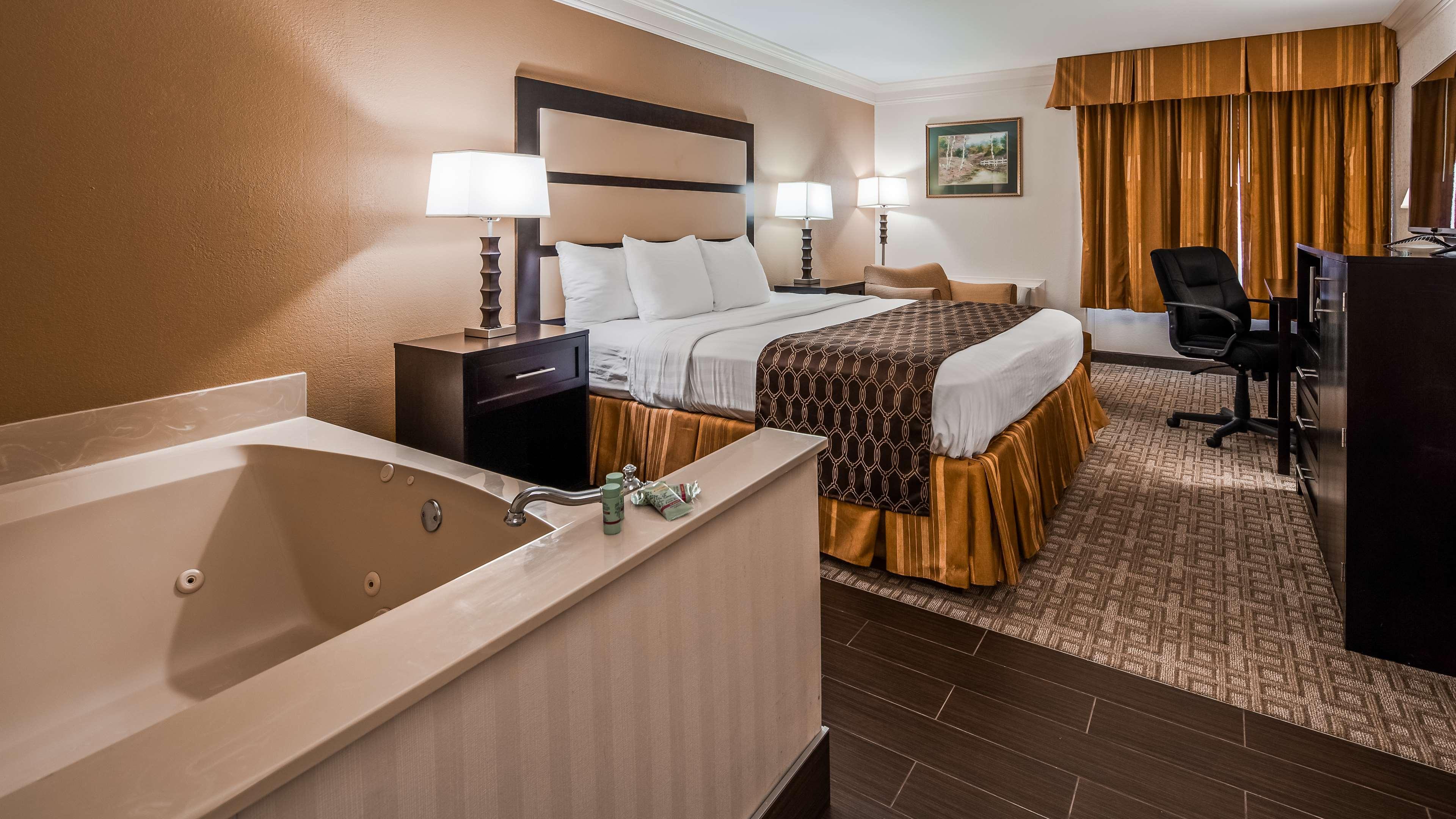 Best Western Riverside Inn Μαίηκον Εξωτερικό φωτογραφία