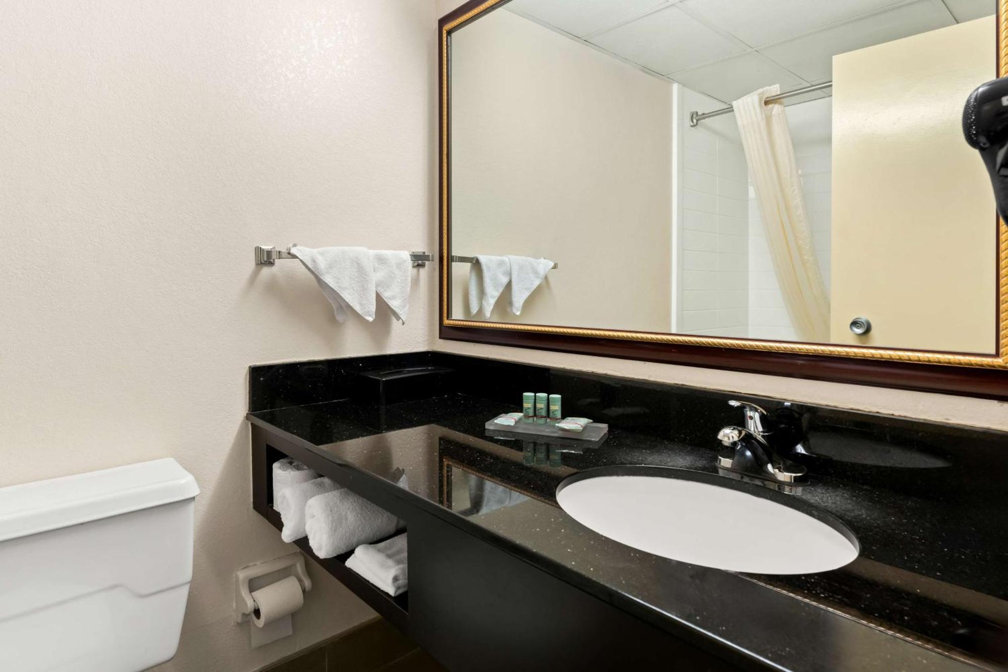 Best Western Riverside Inn Μαίηκον Εξωτερικό φωτογραφία