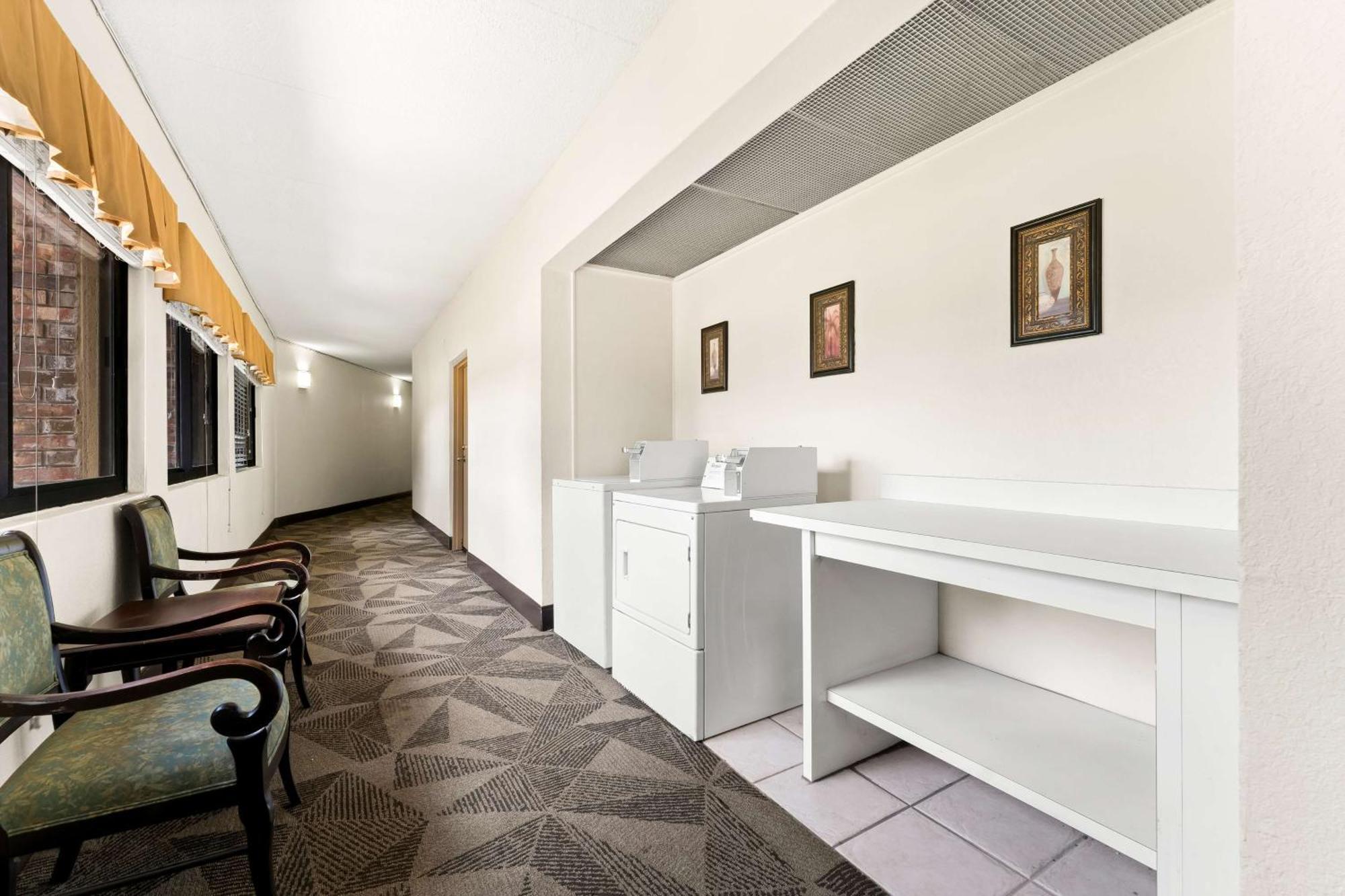 Best Western Riverside Inn Μαίηκον Εξωτερικό φωτογραφία