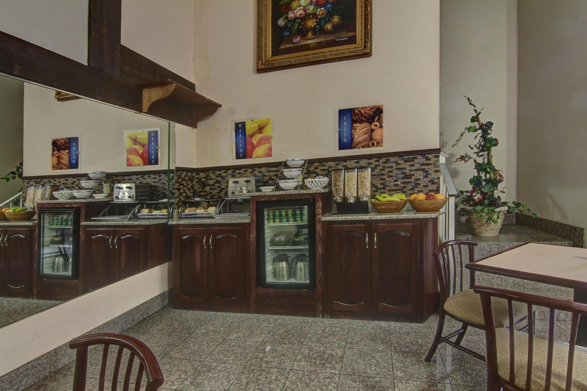 Best Western Riverside Inn Μαίηκον Εξωτερικό φωτογραφία